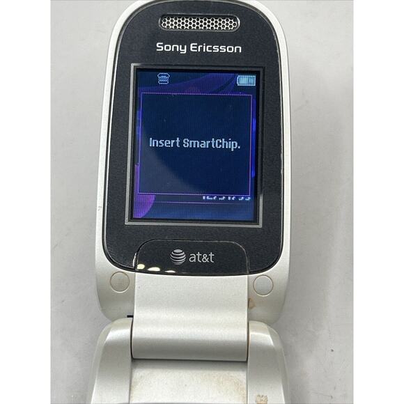 Sony Ericsson Z310a ( AT&T ) Cellular Flip Phone - (Read) Black - Picture 3 of 7